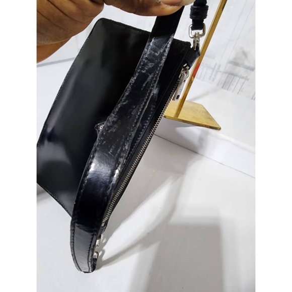 Authentic PRADA Spazzolato Mini Patent Leather Shoulder Bag Black - Picture 8 of 16